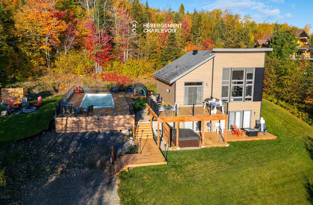 MIR-526 - Maison contemporaine perchée sur un escarpement