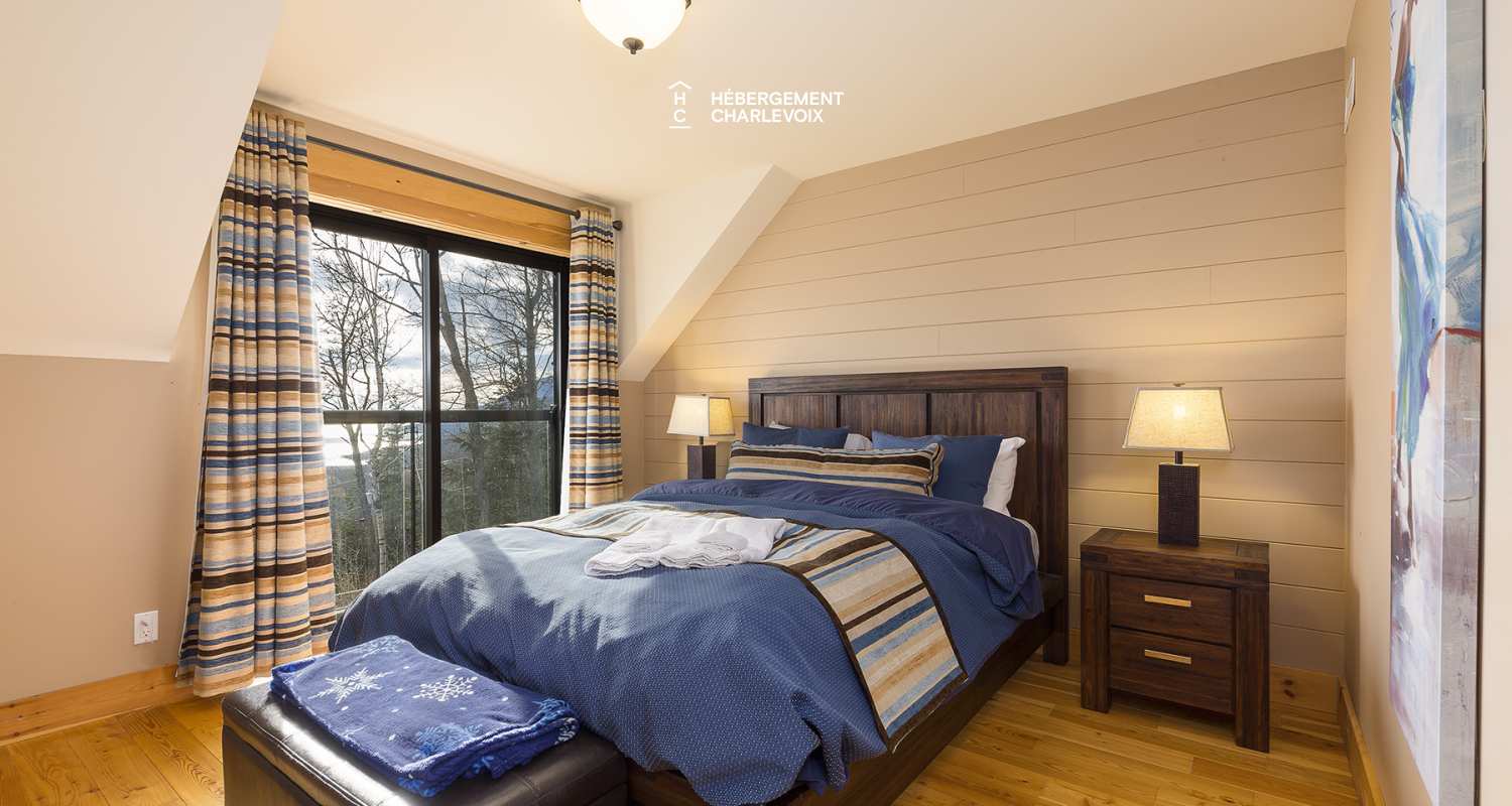 AVE-71 - L'unisson du bleu du ciel combiné à celui du fleuve St-Laurent