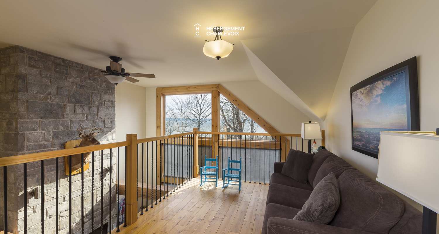 AVE-71 - L'unisson du bleu du ciel combiné à celui du fleuve St-Laurent