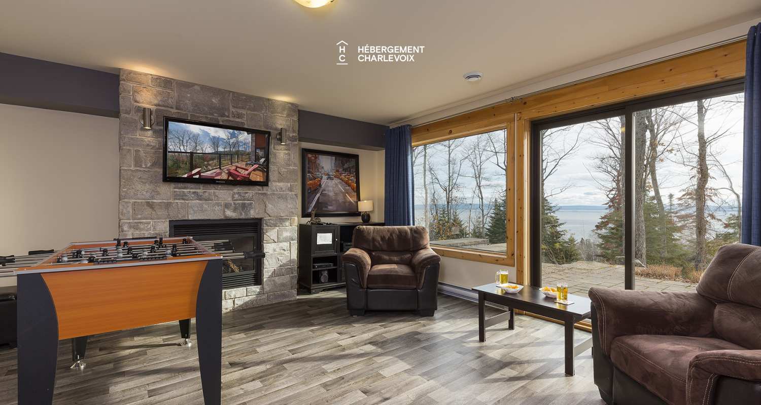 AVE-71 - L'unisson du bleu du ciel combiné à celui du fleuve St-Laurent