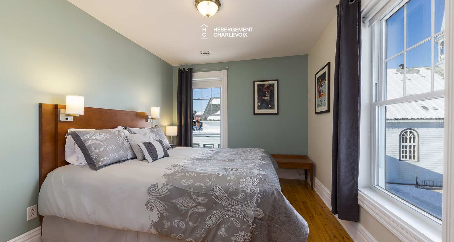 VEN-97 - Welcome to the presbytery of St-Aimé des Lacs in Charlevoix, 10 minutes from the renowned restaurant BOOTLEGGER.