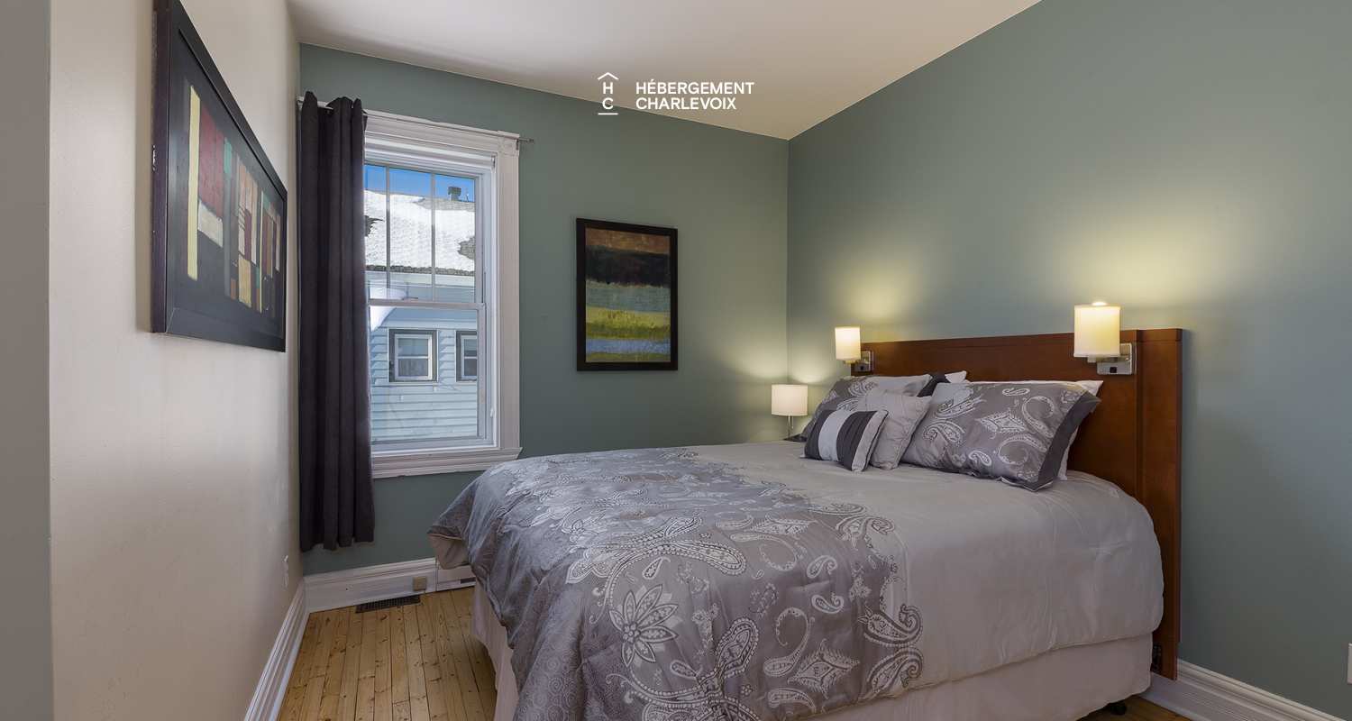 VEN-97 - Welcome to the presbytery of St-Aimé des Lacs in Charlevoix, 10 minutes from the renowned restaurant BOOTLEGGER.