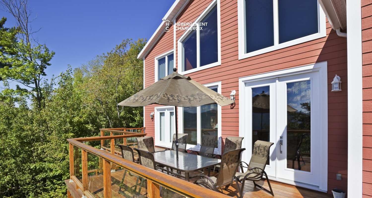 PEU-14 - Warm and modern residence ideally located