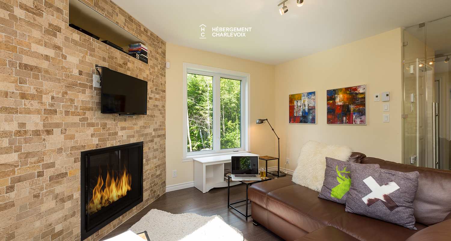 CSQ-65 - Endroit calme et relaxant avec terrasse couverte