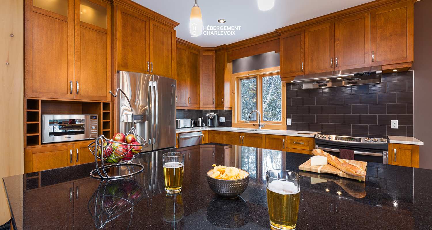 CHE-2 - Une vaste cuisine où il fait bon vivre