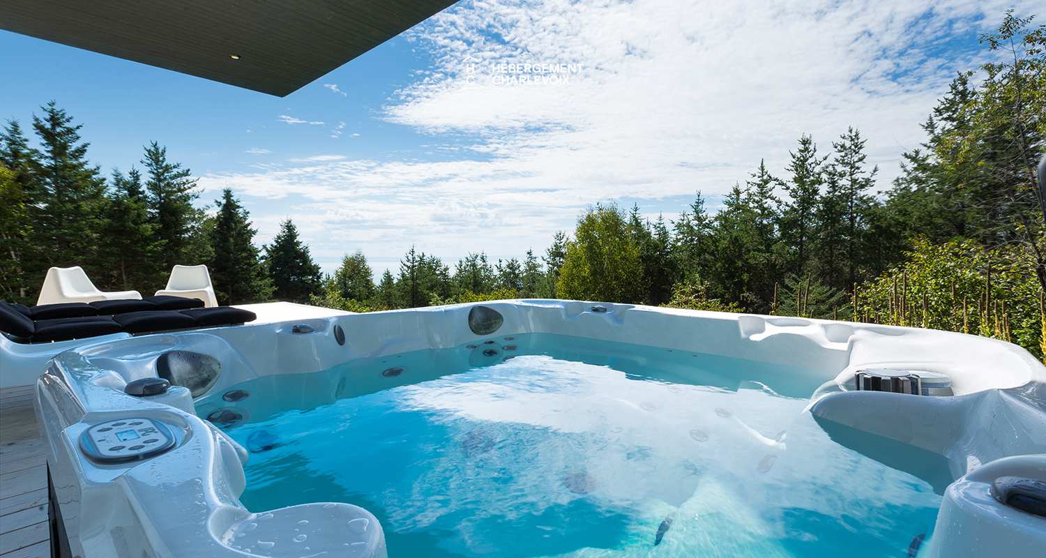 BLA-175 - Résidence à l'architecture élégante et contemporaine