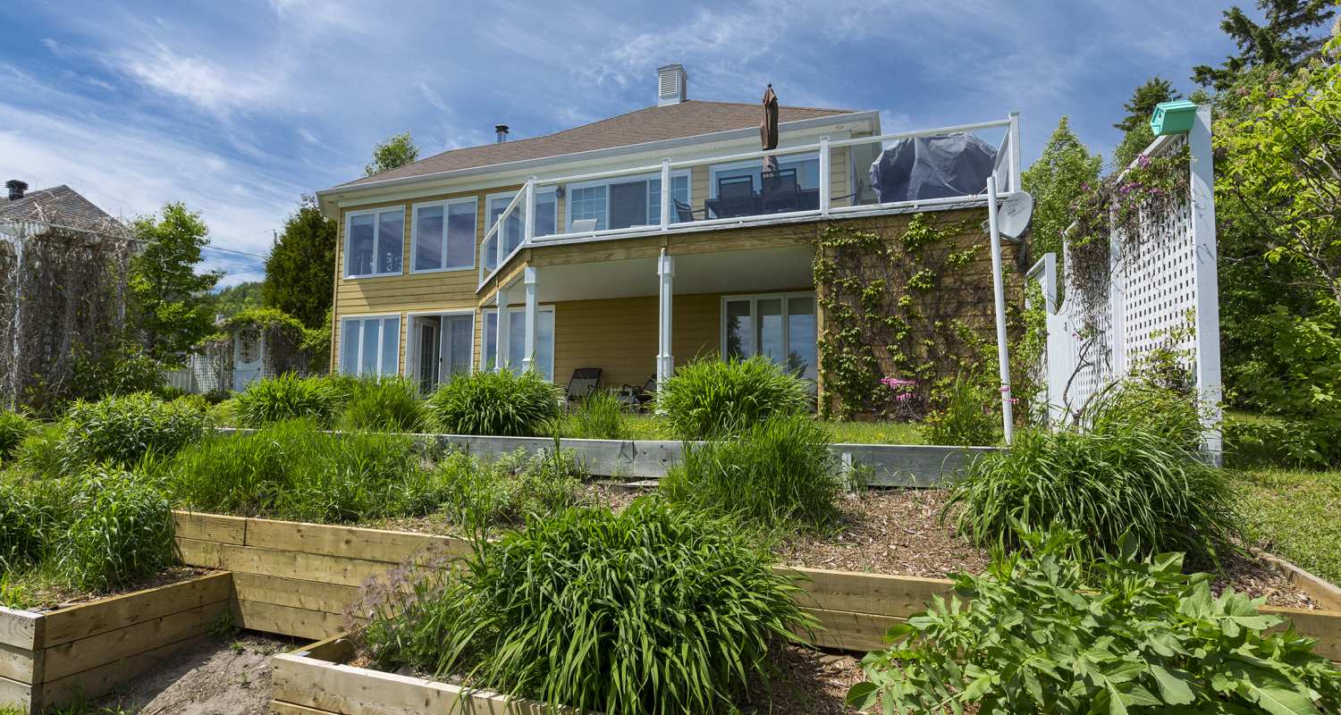 Chalet for Rent OCE22 La Malbaie Hébergement Charlevoix