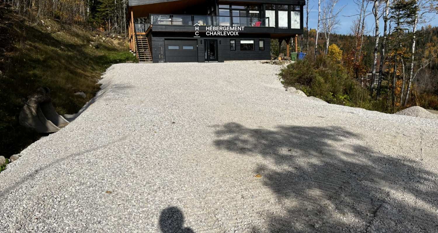 MIG-17 - Le contemporain en pleine forêt