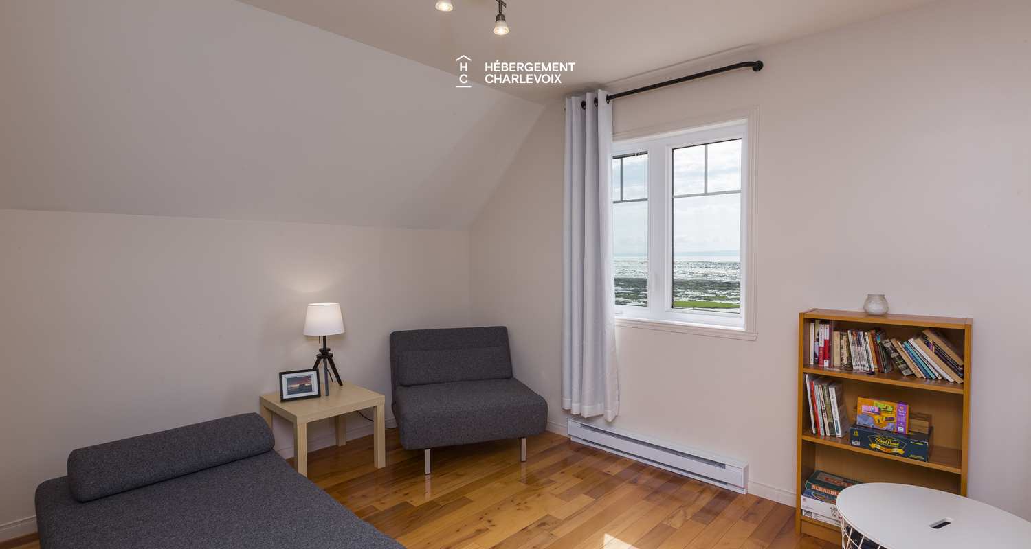 DIA-2507 - In harmony with the St-Lawrence River