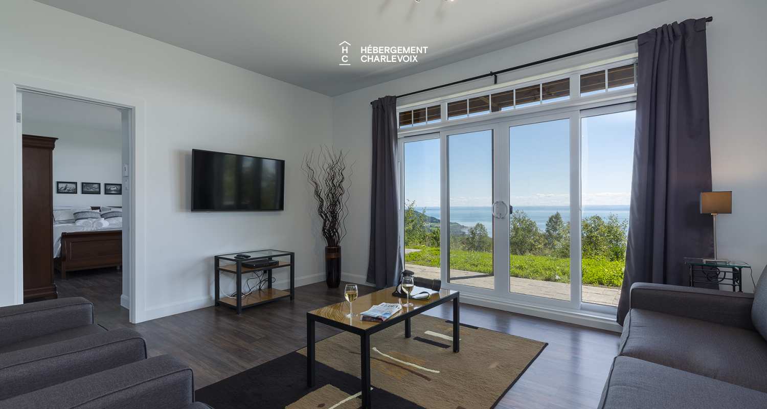 COT-281 - Niché dans un site incomparable!