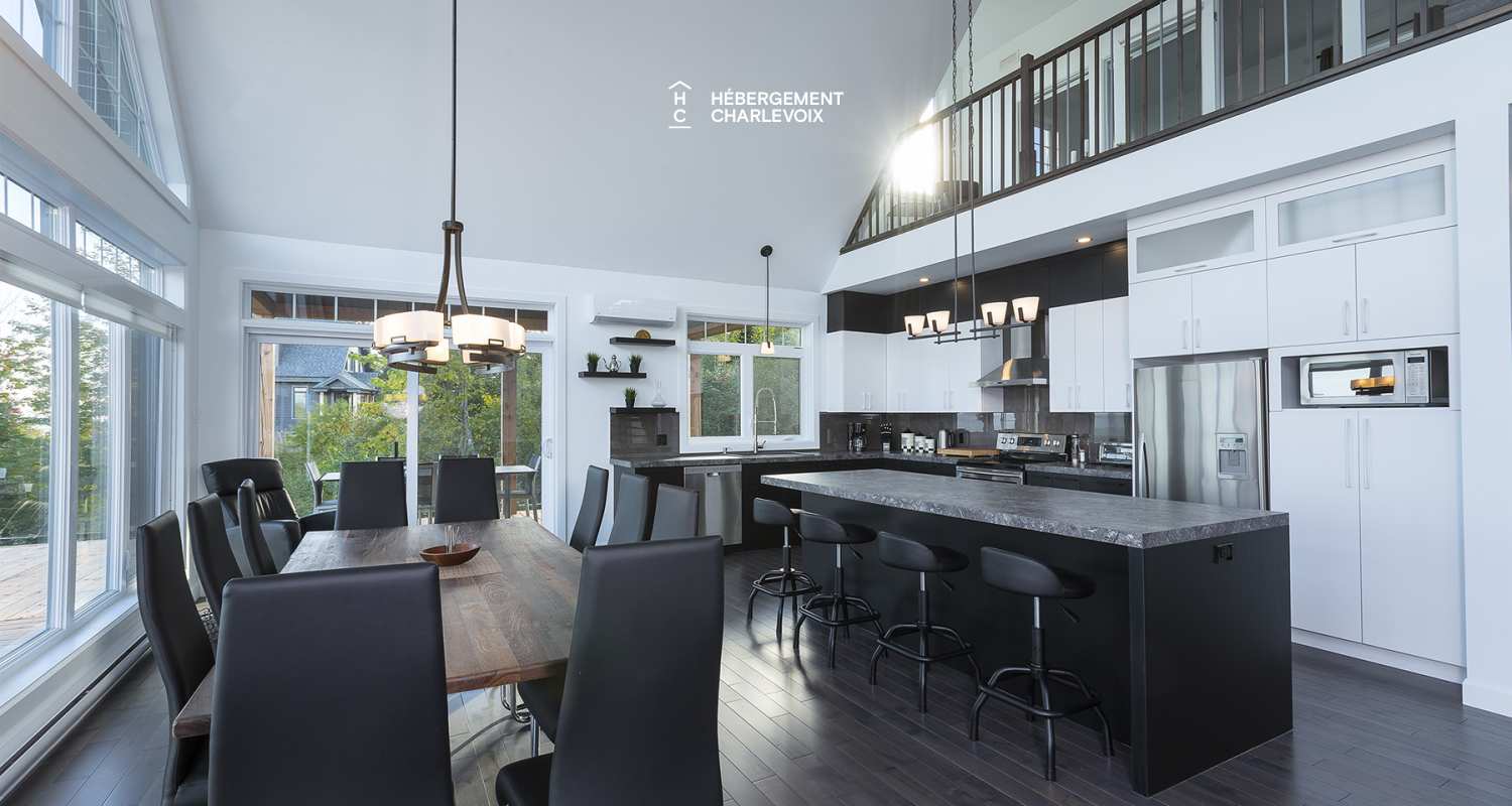 COT-281 - Niché dans un site incomparable!