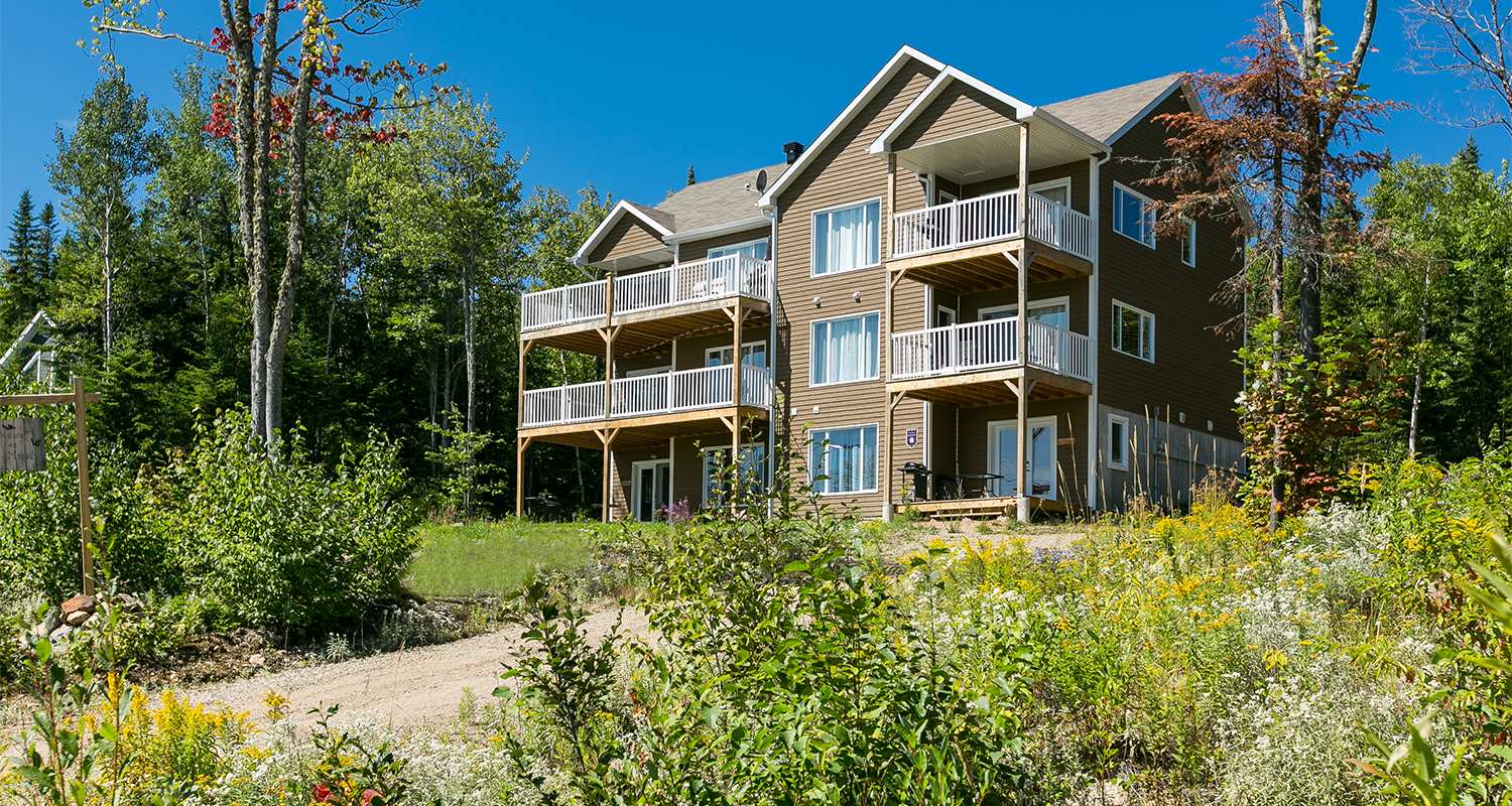 Chalet à louer LOFT142 PetiteRivièreSaintFrançois