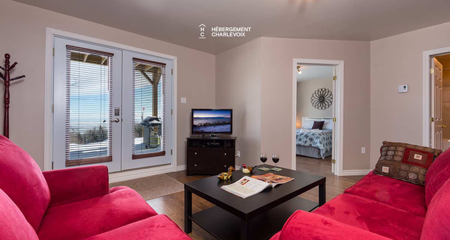 EST-16-2 - Confortable condo idéalement situé